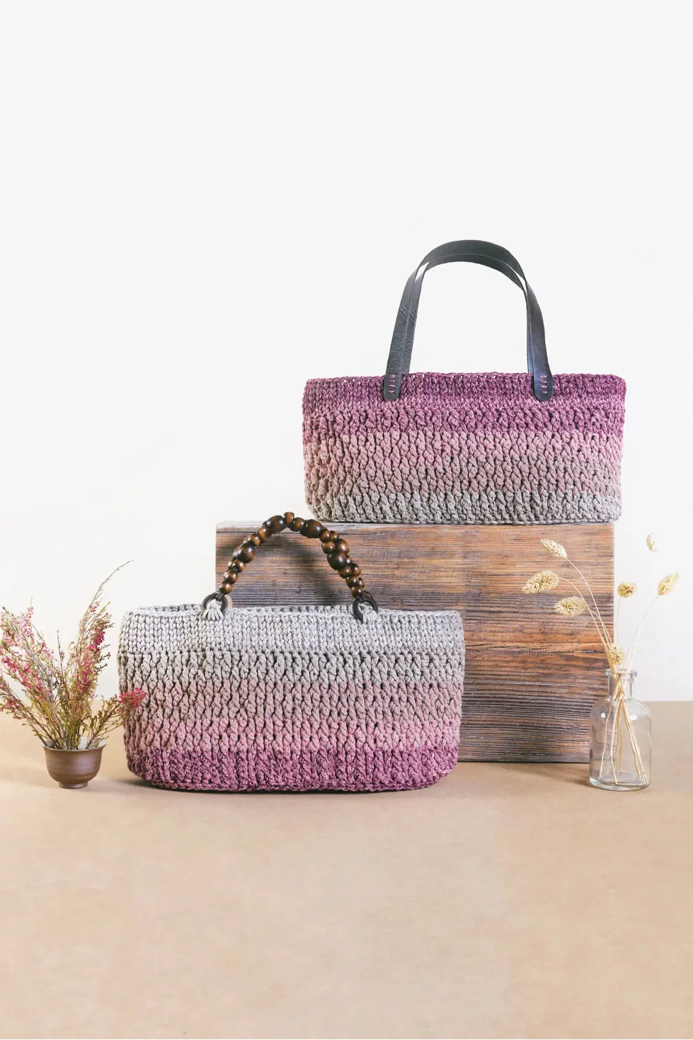 DMC Nova/Eco Vita Recycled Cotton Pattern Book - 15770 - Image 3
