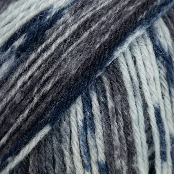Drops Fabel 4 Ply 50g - Image 25